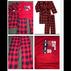 Nwt 4 5 robe pajamas 3 pc skateboarding birthday